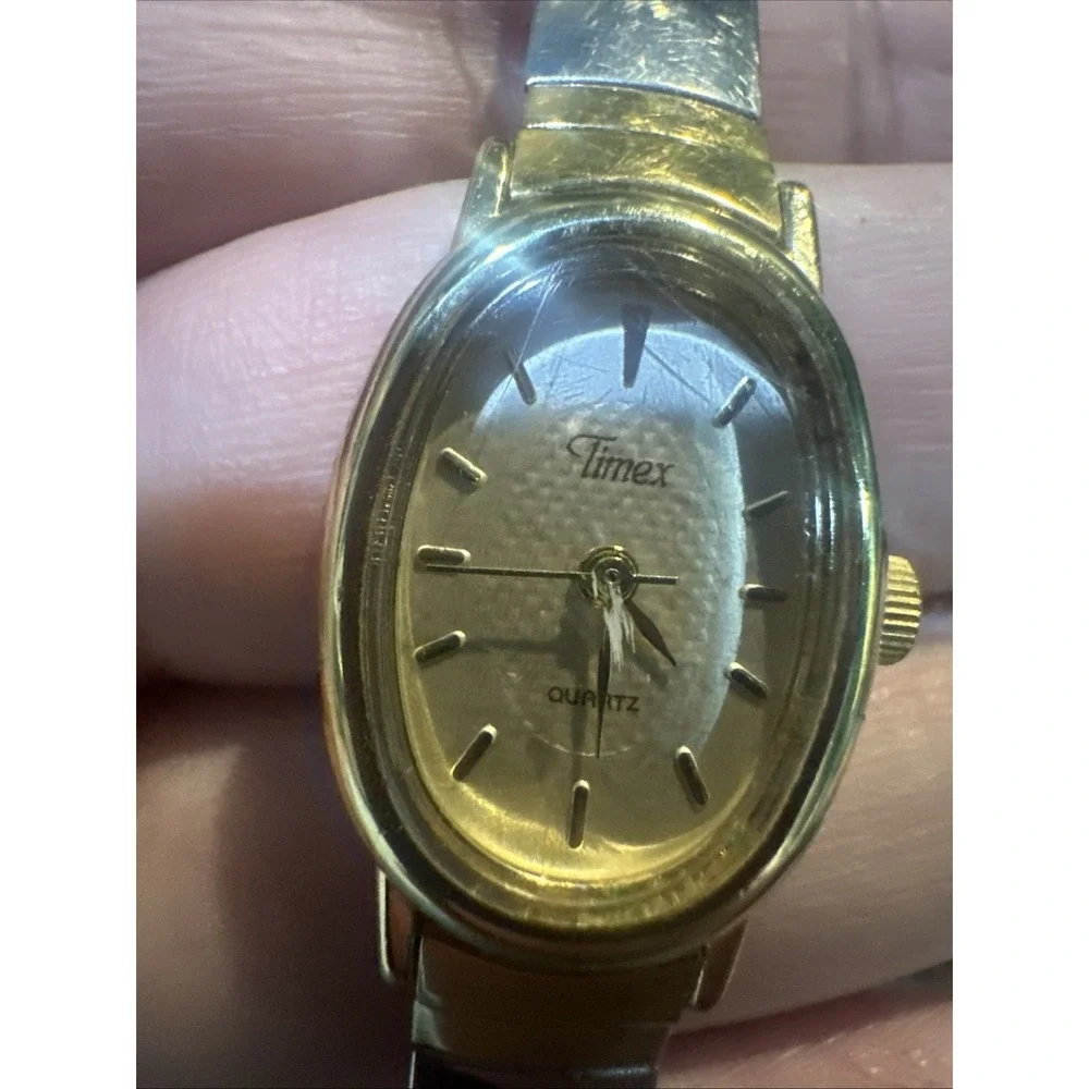 Works Vintage Timex Cavatina Quartz Two Tone Ladies Watch Stretch 18mm Fit 7.5